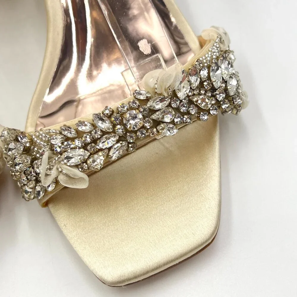 Badgley Mischka Size 5 Ivory White‎ Satin Jeweled Wedges Dress Sandals Shoes